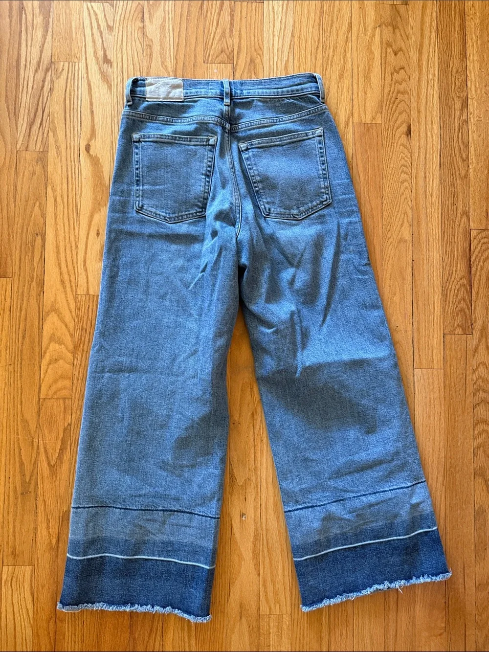 Everlane sz 26S The Way High Sailor Jean Blue wide leg Jeans Dark Hem great cond